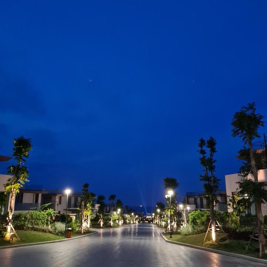 Sea View Villa In Wyndham Garden Cam Ranh Nha Trang Bagian luar foto